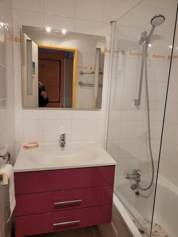 Appartement Paisible Avec Vue Panoramique Mer Et Acces Direct Plage Bormes-les-Mimosas Exterior foto